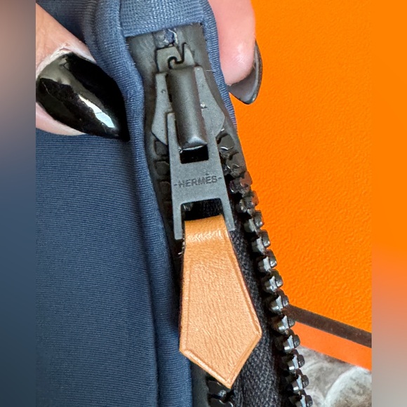 Hermes - Picture 13 of 17